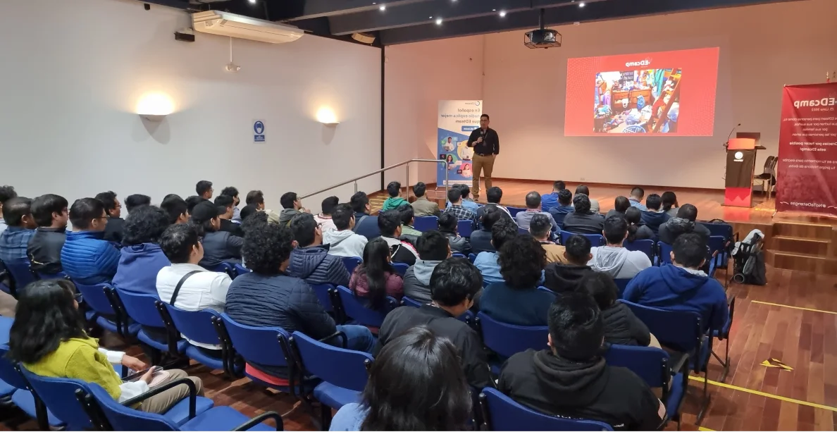 CURSOS Y CONFERENCIAS